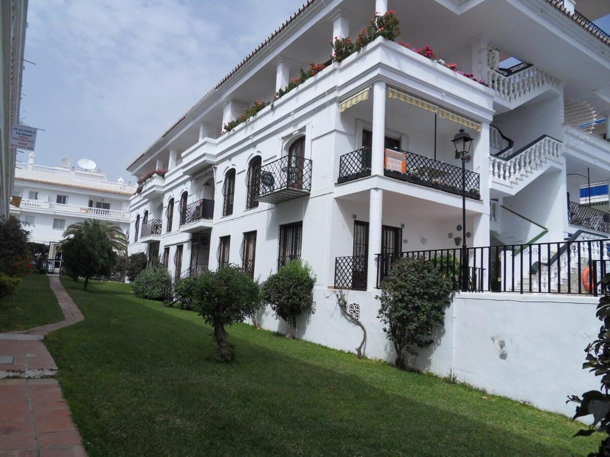 Apts Burriana 内尔哈 外观 照片